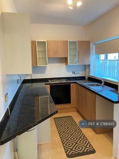 2 bedroom terraced house to rent, Oakland Street, Widnes, WA8