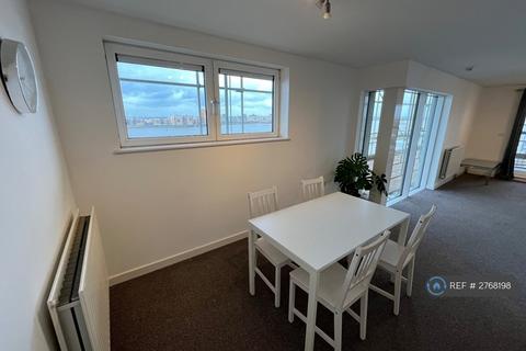 2 bedroom flat to rent, Erebus Drive, London, SE28