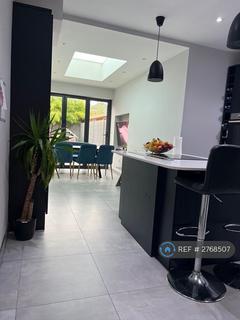 undefined, Dudley Road, Kingston Upon Thames, KT1