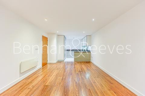 undefined, Bromyard Avenue, Acton W3