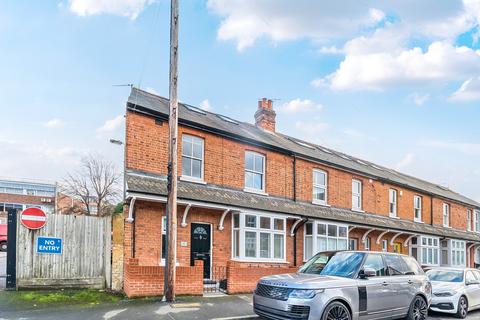 undefined, Elmgrove Road, Weybridge, KT13