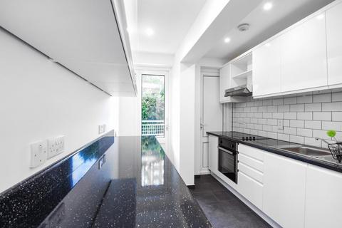 undefined, Cremorne Estate, London SW10
