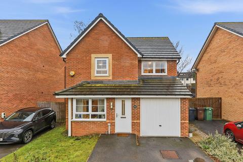 3 bedroom detached house for sale - Welles Avenue, Leeds LS26