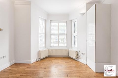 2 bedroom ground floor flat for sale, Mount Pleasant Lane, E5