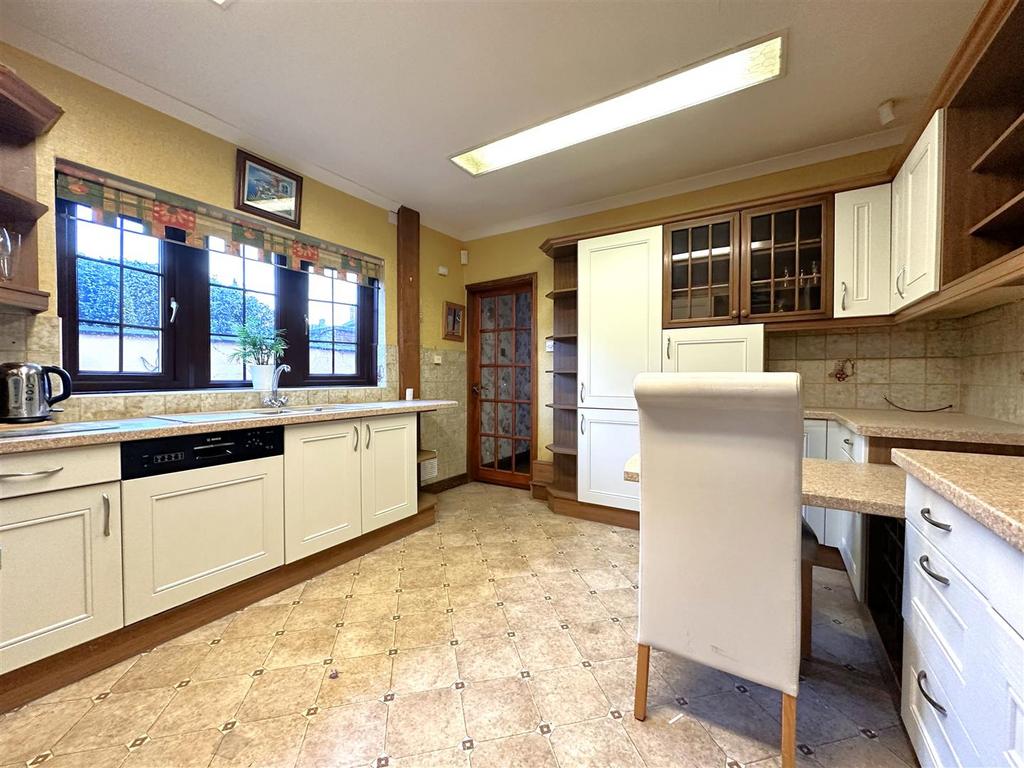 Kitchen 316