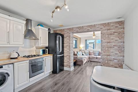 undefined, Fallas Place, Fauldhouse