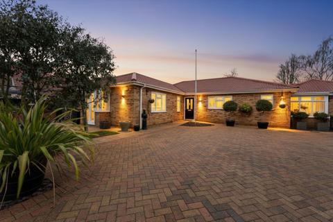 4 bedroom detached house for sale, Bridge Street, Peterborough PE6