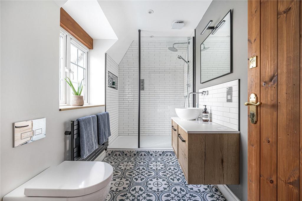 En Suite Shower Room