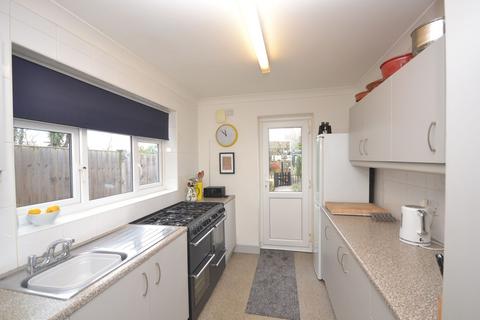 3 bedroom semi-detached house for sale, Warren Road, New Romney TN28