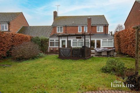 undefined, Boundary Close, Bradenstoke, Chippenham