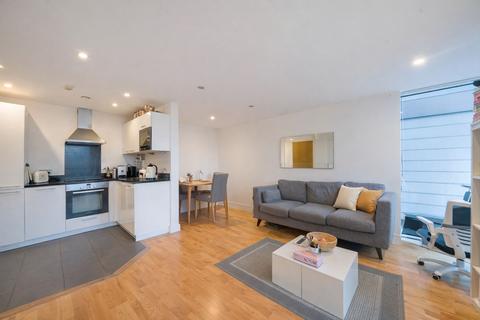 2 bedroom apartment to rent, Mill Lane, Distillery Tower, SE8