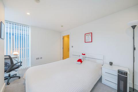 2 bedroom apartment to rent, Mill Lane, Distillery Tower, SE8