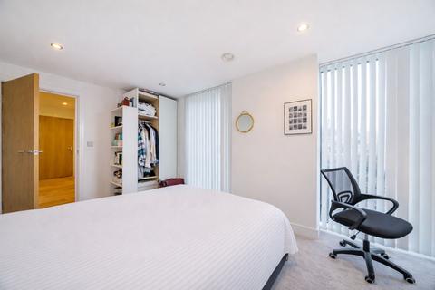 2 bedroom apartment to rent, Mill Lane, Distillery Tower, SE8
