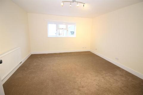 undefined, Fore Street, Saltash