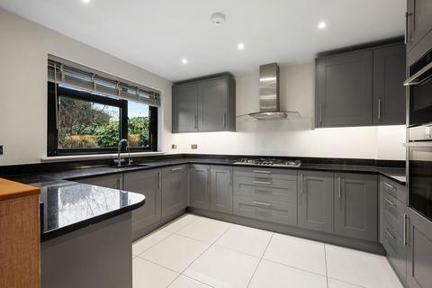 4 bedroom detached house for sale, Blackbrook Lane, Bickley BR1
