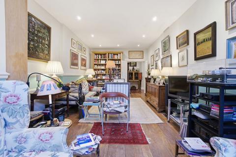 3 bedroom flat for sale, Earls Court Road, London SW5
