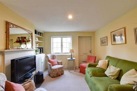2 bedroom end of terrace house for sale, School Hill, Winchelsea