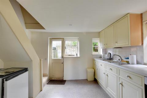 2 bedroom end of terrace house for sale, School Hill, Winchelsea