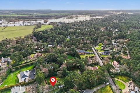 undefined, Avon Castle