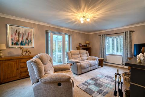 undefined, Hawthorn Avenue, Gillingham