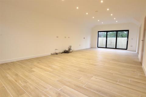 undefined, Chantry Way, Swanland HU14