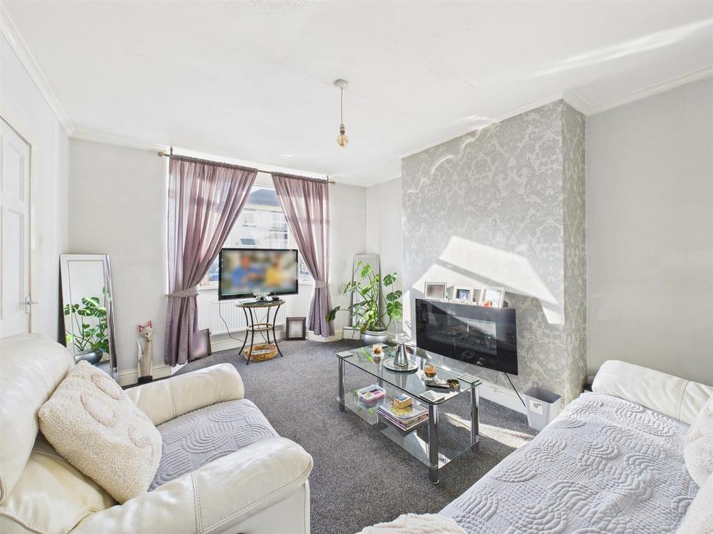 Lounge: