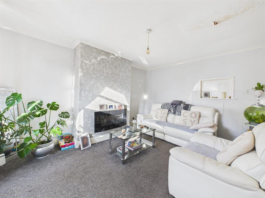 Lounge: