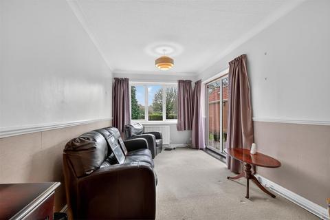undefined, Tranby Avenue, York