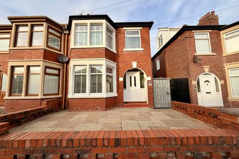 Millom Avenue, Bispham FY2