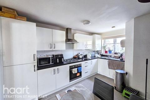 3 bedroom semi-detached house for sale, Crampton Road, Swindon