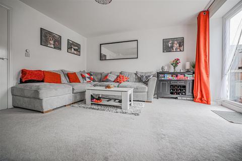 undefined, Woodpecker Drive, Hemel Hempstead, HP3