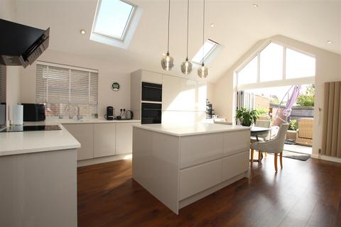 undefined, Weavills Road, Bishopstoke, Eastleigh