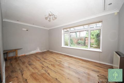 undefined, Severn Drive, Enfield, EN1