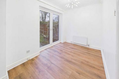 undefined, Pinders Green Court, Methley, LS26