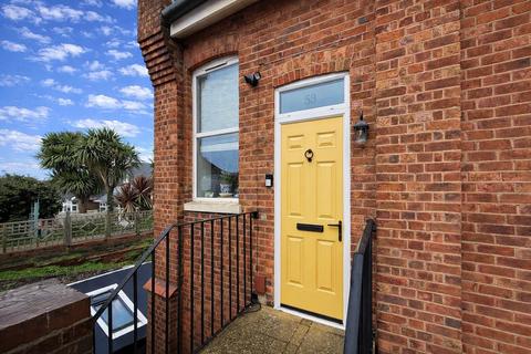 3 bedroom house for sale, Wayne Road, Poole