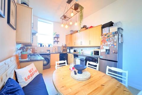 3 bedroom house for sale, Wayne Road, Poole
