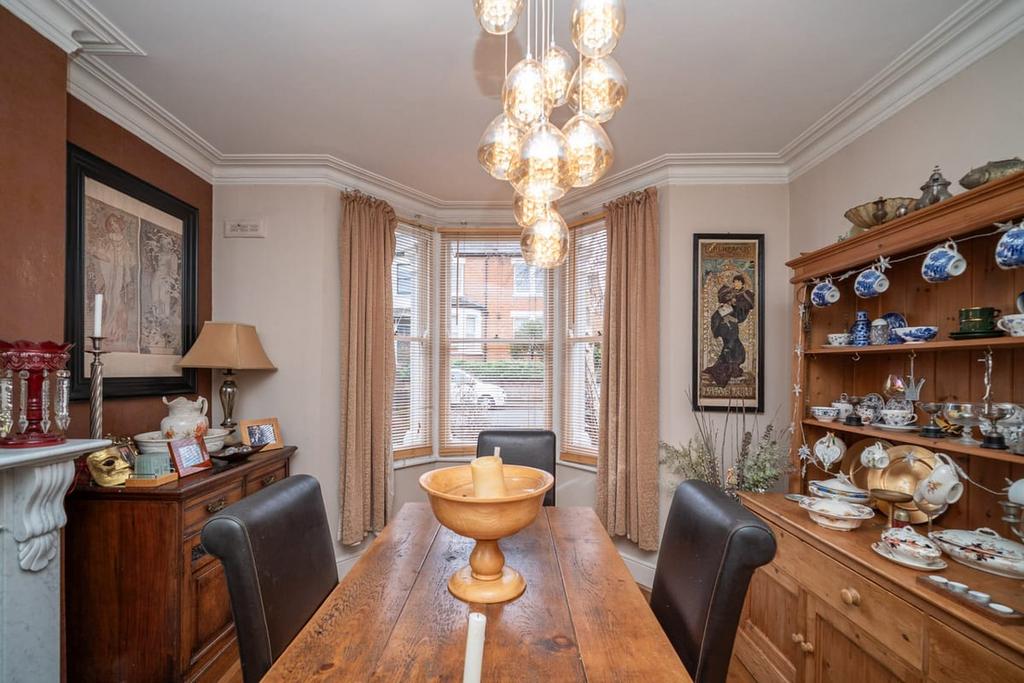Dining room, fireplace