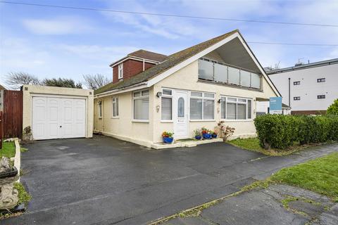 6 bedroom detached house for sale, Vernon Avenue, PEACEHAVEN