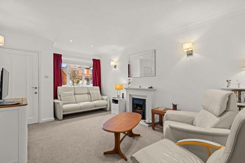 undefined, Chiltern Avenue, Cheltenham GL52