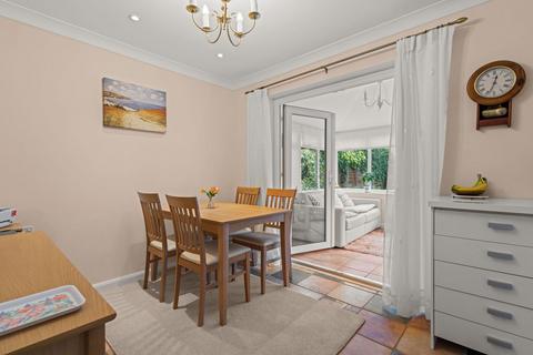 undefined, Chiltern Avenue, Cheltenham GL52