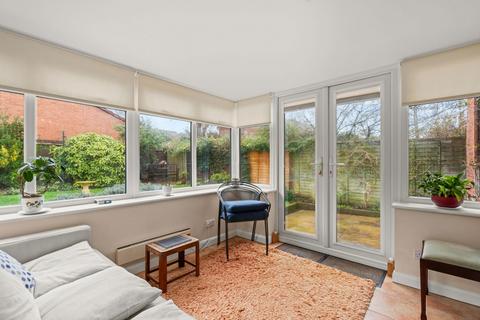 undefined, Chiltern Avenue, Cheltenham GL52