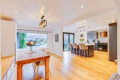 4 bedroom detached house for sale, Court Close, Aberthin, Nr Cowbridge, Vale of Glamorgan, CF71 7EH