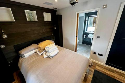 undefined, The Granary, Newbury RG14