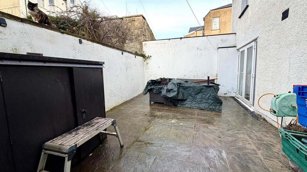 Rear courtyard