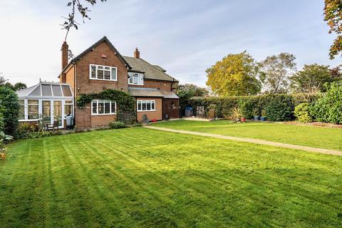 3 bedroom detached house for sale, Swainsea Lane, Pickering