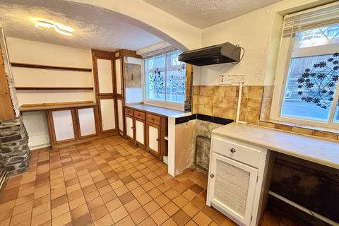 3 bedroom end of terrace house for sale, Ynysmeudwy Road, Pontardawe, Swansea.