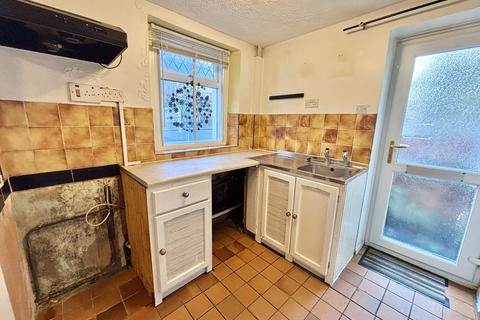 3 bedroom end of terrace house for sale, Ynysmeudwy Road, Pontardawe, Swansea.