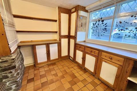 3 bedroom end of terrace house for sale, Ynysmeudwy Road, Pontardawe, Swansea.