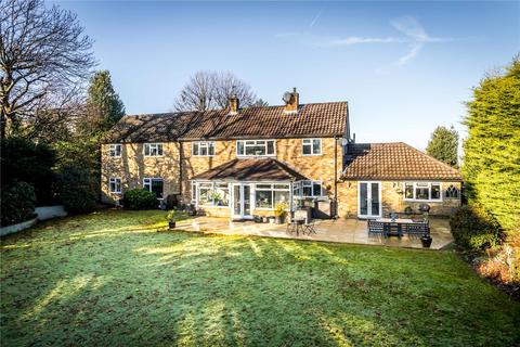 undefined, Oatlands Mere, Weybridge, Surrey, KT13