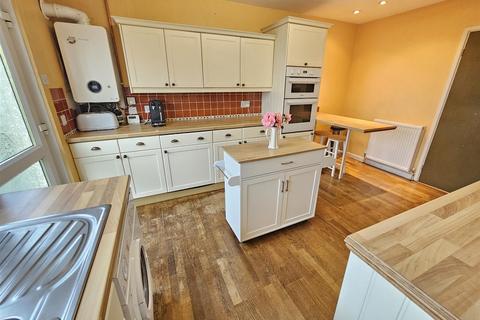 3 bedroom detached bungalow for sale, Westmoor Park, Tavistock